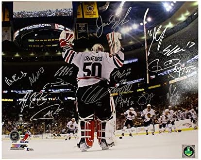 Снимка на 2013 г. Чикаго Блекхоукс с автограф 16x20 - БАС ЛОА (17 подписи)