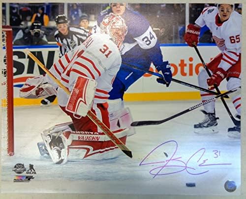 Джаред Коро с автограф на Детройт Ред Уингс 16x20 Снимка #1 - Снимки на НХЛ с автограф